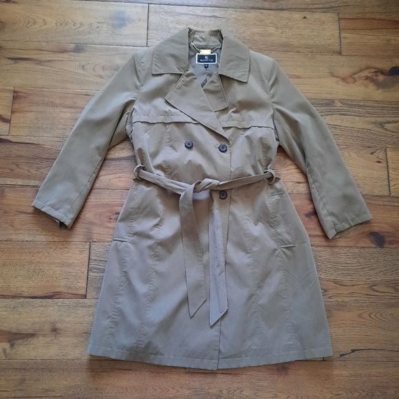 London Fog Jackets & Blazers - Elegant Khaki Trench Coat
